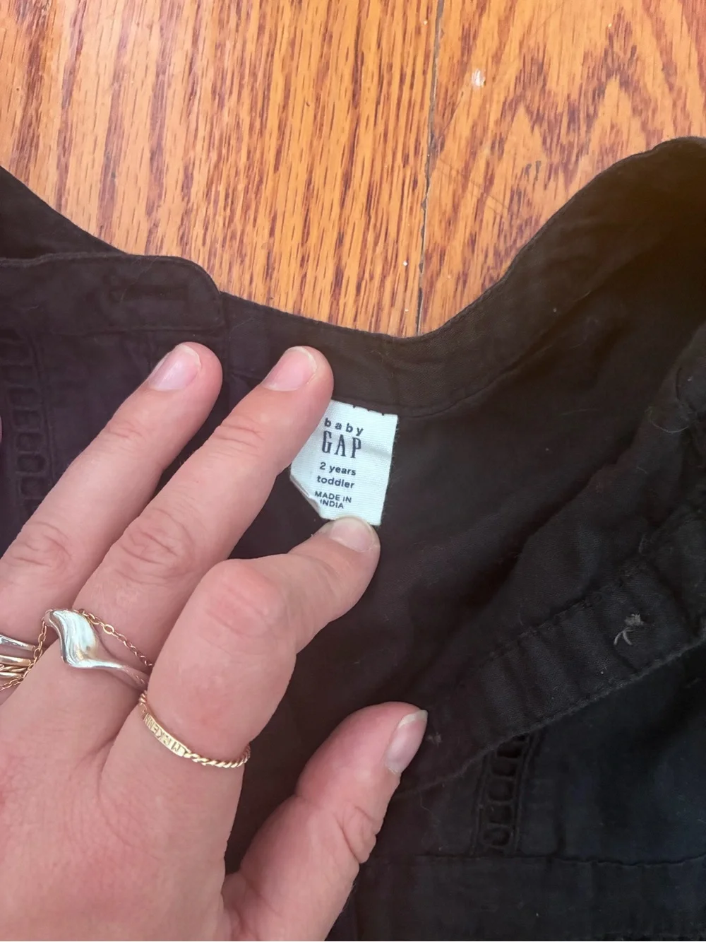 GAP 2t bundle, one dress two tops